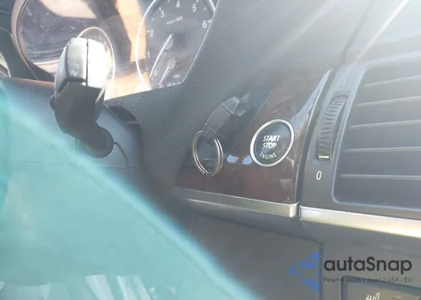 2011 BMW X5 xDrive35I/xDrive35I Premium/xDrive35I Sport Activity z USA, uszkodzony, nr VIN 5UXZV4C50BL412538